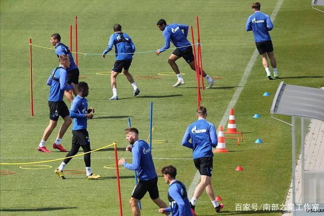 上海久事队获2026年超三联赛深圳争霸赛冠军